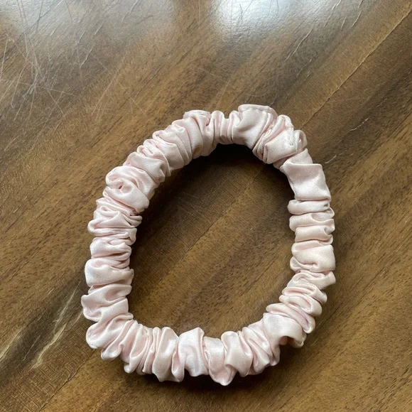 100% Mulberry Silk Scrunchies Qty 3 - Picture 2 of 2